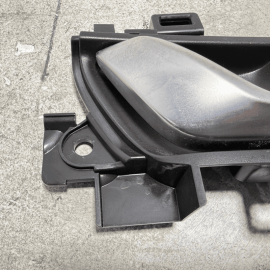 HONDA ACCORD 2018-2022 DOOR INTERIOR PULL HANDLE FRONT RIGHT PASSENGER SIDE OEM