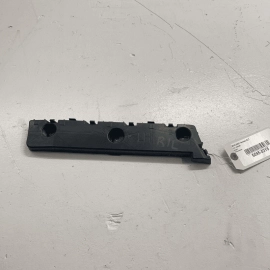 GMC TERRAIN 2018 - 2023 REAR LEFT DRIVER SIDE BUMPER RETAINER GUIDE BRACKET