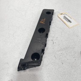 GMC TERRAIN 2018 - 2023 REAR LEFT DRIVER SIDE BUMPER RETAINER GUIDE BRACKET