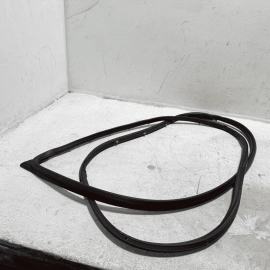 HONDA ACCORD FRONT PASSENGER DOOR WINDOW OPENING SEAL WEATHERSTRIP 2018-2024 OEM