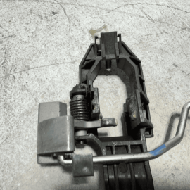 2018-2022 HONDA ACCORD FRONT RIGHT PASSENGER SIDE DOOR OUTSIDE HANDLE BASE OEM