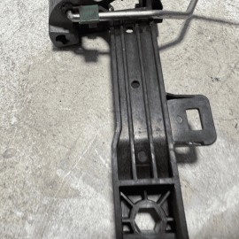 2018-2022 HONDA ACCORD FRONT RIGHT PASSENGER SIDE DOOR OUTSIDE HANDLE BASE OEM