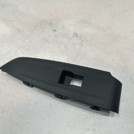 HONDA ACCORD REAR DRIVER SIDE DOOR WINDOW SWITCH BEZEL PANEL TRIM 2018-2022 OEM HONDA ACCORD REAR DRIVER SIDE DOOR WINDOW SWITCH BEZEL PANEL TRIM 2018-2022 OEM