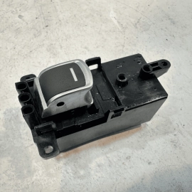 HONDA ACCORD REAR LEFT OR RIGHT SIDE DOOR WINDOW SWITCH OEM  2018 - 2022
