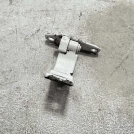 INFINITI Q50 2014-2024 REAR LEFT DRIVER SIDE DOOR LOWER HINGE OEM WHITE