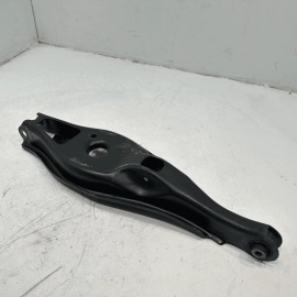 18-22 HONDA ACCORD HYBRID REAR PASSENGER SIDE LOWER CONTROL ARM SPRING PERCH OEM
