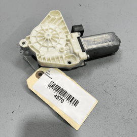 VOLKSWAGEN JETTA 2019 - 2021 FRONT LEFT SIDE DOOR WINDOW REGULATOR MOTOR OE