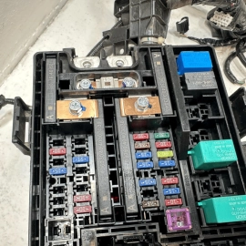 HONDA ACCORD HYBRID 2.0L ENGINE BAY WIRE WIRING HARNESS W/ FUSE BOX 2018-19 OEM HONDA ACCORD HYBRID 2.0L ENGINE BAY WIRE WIRING HARNESS W/ FUSE BOX 2018-19 OEM