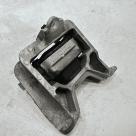 HONDA ACCORD HYBRID 2.0L REAR TRANSMISSION MOUNT BRACKET BRACE 2018-2022 OEM