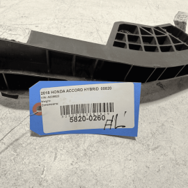HONDA ACCORD 2018-19-2020 FRONT BUMPER LEFT DRIVER SIDE UPPER MOUNT BRACKET OEM