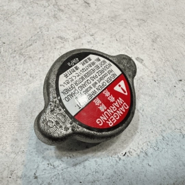 HONDA ACCORD HYBRID Cooling Radiator Cap Cover Lid Cap 2018 - 2024 OEM HONDA ACCORD HYBRID Cooling Radiator Cap Cover Lid Cap 2018 - 2024 OEM