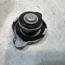 HONDA ACCORD HYBRID Cooling Radiator Cap Cover Lid Cap 2018 - 2024 OEM HONDA ACCORD HYBRID Cooling Radiator Cap Cover Lid Cap 2018 - 2024 OEM