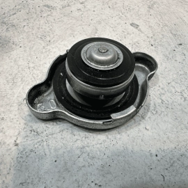 HONDA ACCORD HYBRID Cooling Radiator Cap Cover Lid Cap 2018 - 2024 OEM HONDA ACCORD HYBRID Cooling Radiator Cap Cover Lid Cap 2018 - 2024 OEM