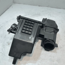 HONDA ACCORD HYBRID 2.0L AIR CLEANER BODY CASE 2018-2022 OEM