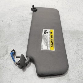2017-2022 Honda Pilot Front Right Side Windshield Sunvisor w/illumination OEM