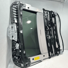 Honda Pilot Sunroof Frame Sunshade Window Glass & Motor Nh836L Gray 2016-18 OEM