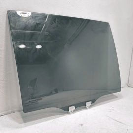 HONDA PILOT 2016-2018 Passport REAR RIGHT PASSENGER SIDE DOOR WINDOW GLASS OEM