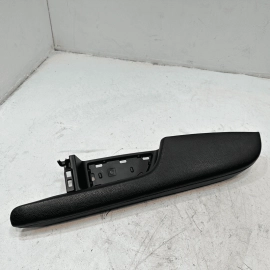 HONDA PILOT 2016-2022 REAR PASSENGER SIDE INTERIOR DOOR PANEL ARMREST TRIM OEM