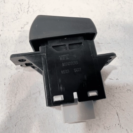 2016-2018 HONDA PILOT DASHBOARD RIGHT PASSENGER SIDE SEAT HEAT HEATER SWITCH OEM 2016-2018 HONDA PILOT DASHBOARD RIGHT PASSENGER SIDE SEAT HEAT HEATER SWITCH OEM