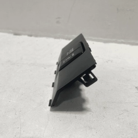 Honda Pilot USB Trim Console Auxiliary Connector And Power Outlet 2016-2019 OEM