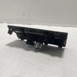 Honda Pilot USB Trim Console Auxiliary Connector And Power Outlet 2016-2019 OEM