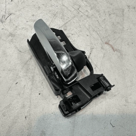 HONDA PILOT 2016-2022 FRONT OR REAR PASSENGER SIDE INTERIOR DOOR HANDLE OEM 1PCS HONDA PILOT 2016-2022 FRONT OR REAR PASSENGER SIDE INTERIOR DOOR HANDLE OEM 1PCS