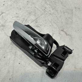 HONDA PILOT 2016-2022 FRONT OR REAR PASSENGER SIDE INTERIOR DOOR HANDLE OEM 1PCS HONDA PILOT 2016-2022 FRONT OR REAR PASSENGER SIDE INTERIOR DOOR HANDLE OEM 1PCS