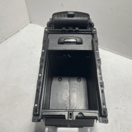 HONDA PILOT 2016-2018 CENTER CONSOLE SLIDING LID STORAGE COMPARTMENT BOX OEM