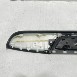 HONDA PILOT DOOR ARMREST & SWITCH BEZEL & CUPHOLDER REAR DRIVER SIDE 16-22 OEM HONDA PILOT DOOR ARMREST & SWITCH BEZEL & CUPHOLDER REAR DRIVER SIDE 16-22 OEM