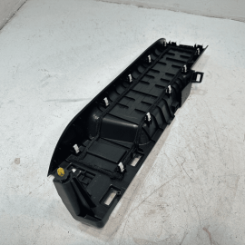 HONDA PILOT 2016-2019 REAR PASSENGER SIDE DOOR SILL SCUFF PLATE TRIM COVER OEM