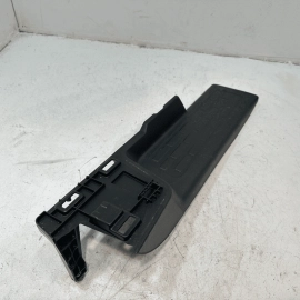 HONDA PILOT 2016-2019 REAR PASSENGER SIDE DOOR SILL SCUFF PLATE TRIM COVER OEM HONDA PILOT 2016-2019 REAR PASSENGER SIDE DOOR SILL SCUFF PLATE TRIM COVER OEM