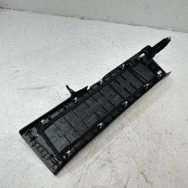 HONDA PILOT 2016-2019 REAR PASSENGER SIDE DOOR SILL SCUFF PLATE TRIM COVER OEM HONDA PILOT 2016-2019 REAR PASSENGER SIDE DOOR SILL SCUFF PLATE TRIM COVER OEM