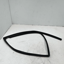 HONDA PILOT 16-22 REAR PASSENGER DOOR GLASS RUN CHANNEL WEATHERSTRIP SEAL OEM