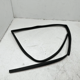 HONDA PILOT 16-22 REAR PASSENGER DOOR GLASS RUN CHANNEL WEATHERSTRIP SEAL OEM
