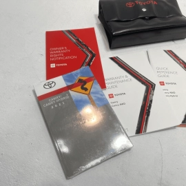 TOYOTA CAMRY 2021 OVEHICLE OWNERS MANUAL OPERATOR BOOK / CASE BOOKLET OEM
