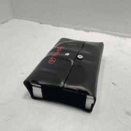 TOYOTA CAMRY 2021 OVEHICLE OWNERS MANUAL OPERATOR BOOK / CASE BOOKLET OEM