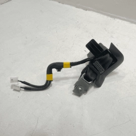 TOYOTA CAMRY FWD REAR LEFT & CENTER SIDE SEATBELT SEAT BELT BUCKLE 2019-2024 OEM