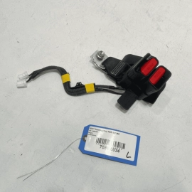 TOYOTA CAMRY FWD REAR LEFT & CENTER SIDE SEATBELT SEAT BELT BUCKLE 2019-2024 OEM