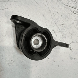 HONDA PILOT 2016-2022 AWD REAR DIFFERENTIAL LEFT DRIVER SIDE MOUNT BRACKET OEM
