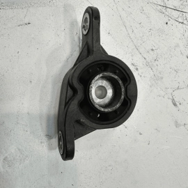 HONDA PILOT 2016-2022 AWD REAR DIFFERENTIAL LEFT DRIVER SIDE MOUNT BRACKET OEM