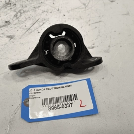 HONDA PILOT 2016-2022 AWD REAR DIFFERENTIAL LEFT DRIVER SIDE MOUNT BRACKET OEM