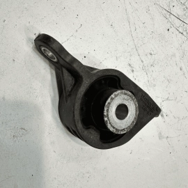 HONDA PILOT 2016-2022 AWD REAR DIFFERENTIAL LEFT DRIVER SIDE MOUNT BRACKET OEM