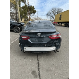 TOYOTA CAMRY REAR PASSENGER RH SIDE BUMPER SEAL BRACKET SUPPORT 2018-2024 OEM