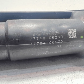 TOYOTA CAMRY FUEL VAPOR EVAPORATOR CANISTER / CANISTER CHARC 2018 - 2024 OEM