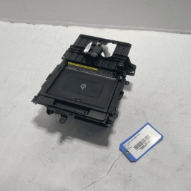 TOYOTA CAMRY CENTER CONSOLE TRAY BOX & WIRELESS CHARGER 2018-2024 OEM