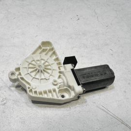 2018-2022 Volkswagen Atlas Front Left Driver Side Window Motor OEM