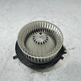 2018-2024 Volkswagen Atlas Center Console HVAC Heater Blower Motor w/Fan OEM