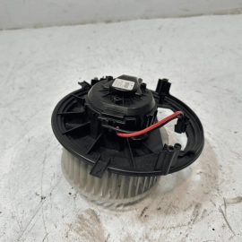2018-2024 Volkswagen Atlas Center Console HVAC Heater Blower Motor w/Fan OEM