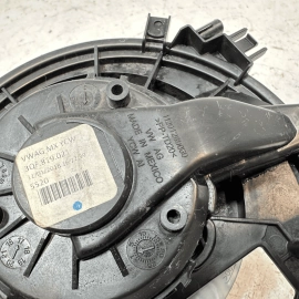 2018-2024 Volkswagen Atlas Center Console HVAC Heater Blower Motor w/Fan OEM