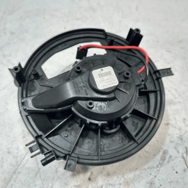 2018-2024 Volkswagen Atlas Center Console HVAC Heater Blower Motor w/Fan OEM